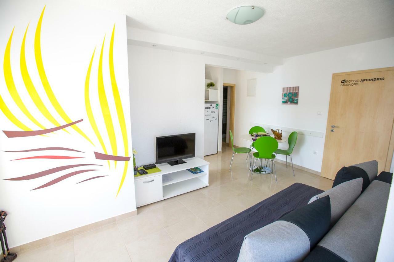 Apartmani Cindric Карлобаг Экстерьер фото