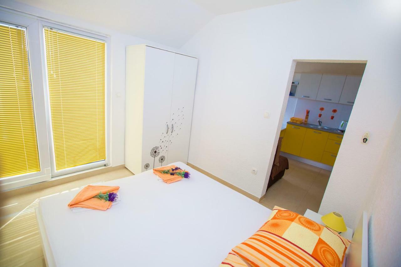 Apartmani Cindric Карлобаг Экстерьер фото